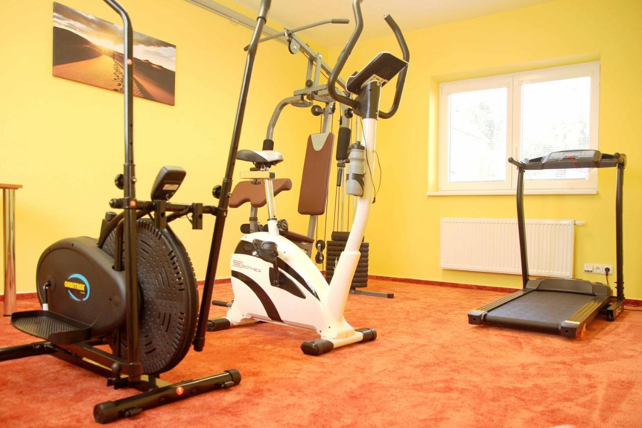 Cerny Kocour Apart Hotel Sarovy Ngoại thất bức ảnh