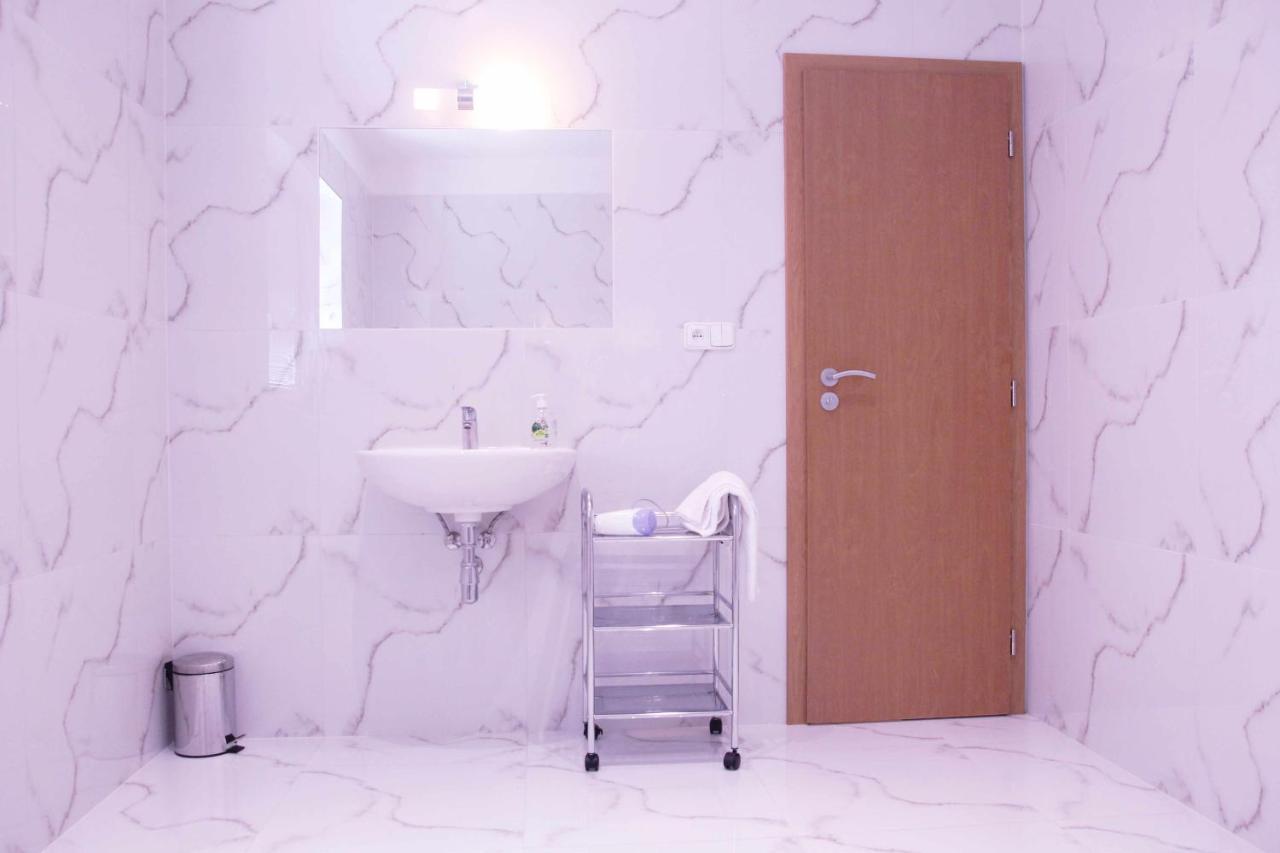 Cerny Kocour Apart Hotel Sarovy Ngoại thất bức ảnh